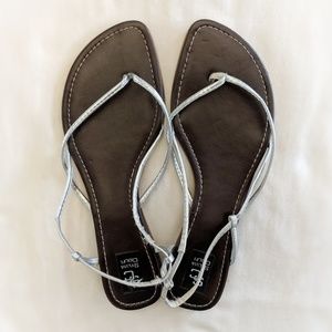 EUC Silver Leather Strappy Sandal